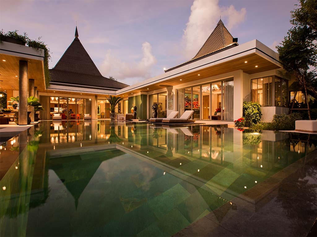 imgi_6_Punyisa-Villas-Tablet-Home-Slide-08